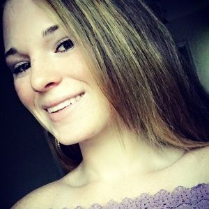 Meet your Posher, Bethany